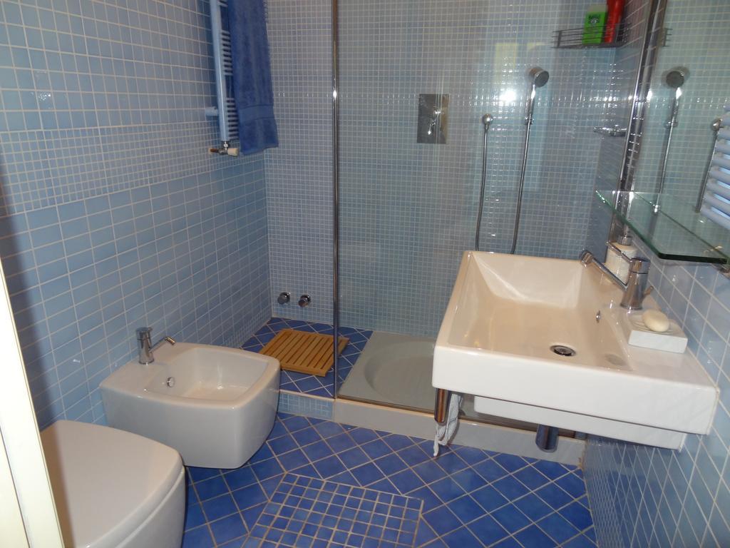 Vista Lago Apartment Стреза Стая снимка